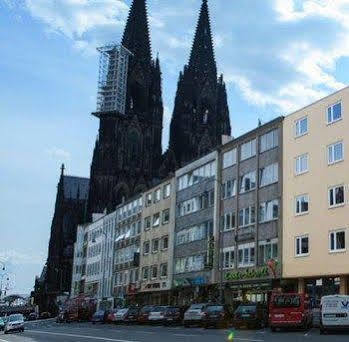 Apartment First Domizil Köln